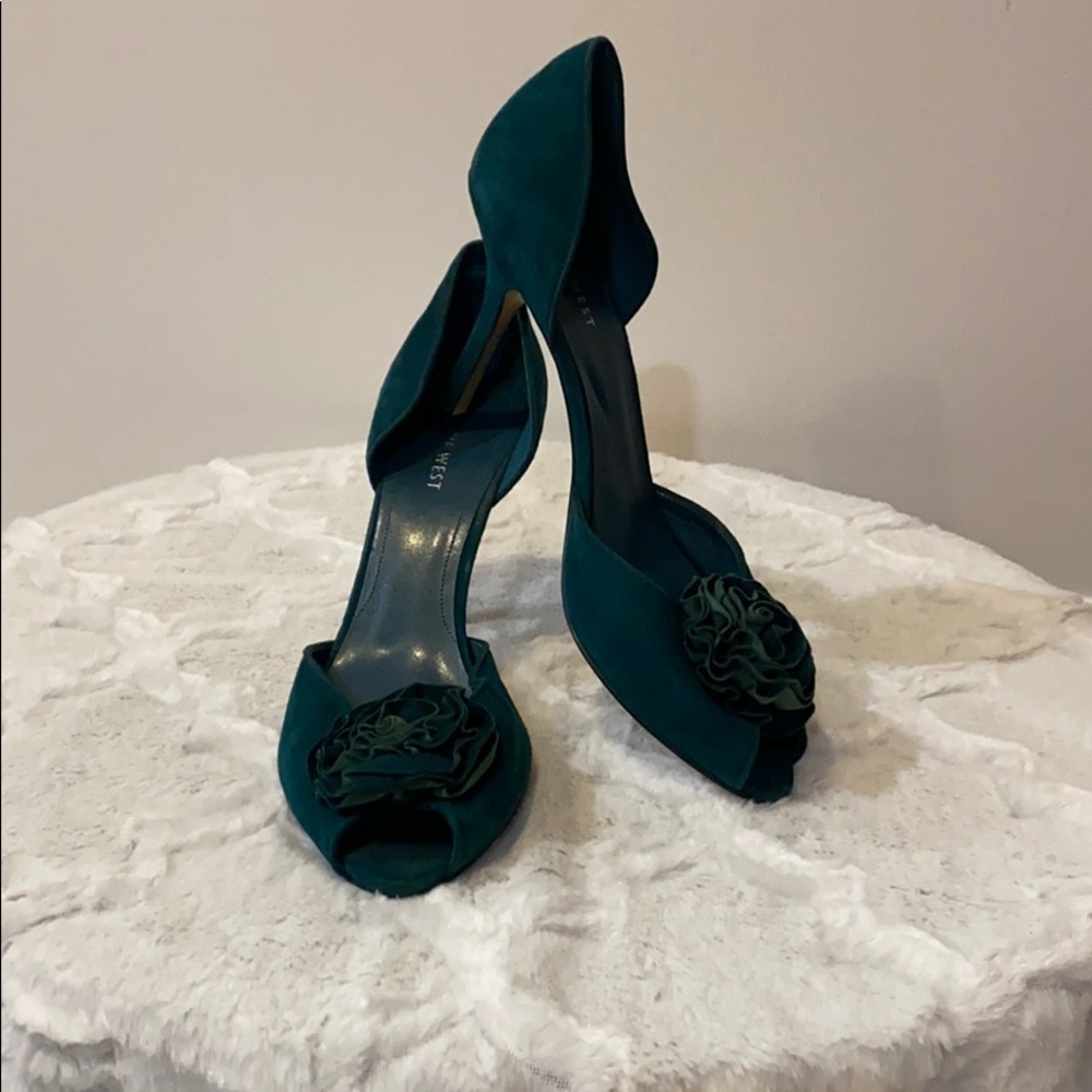 Nine West Peep Toe